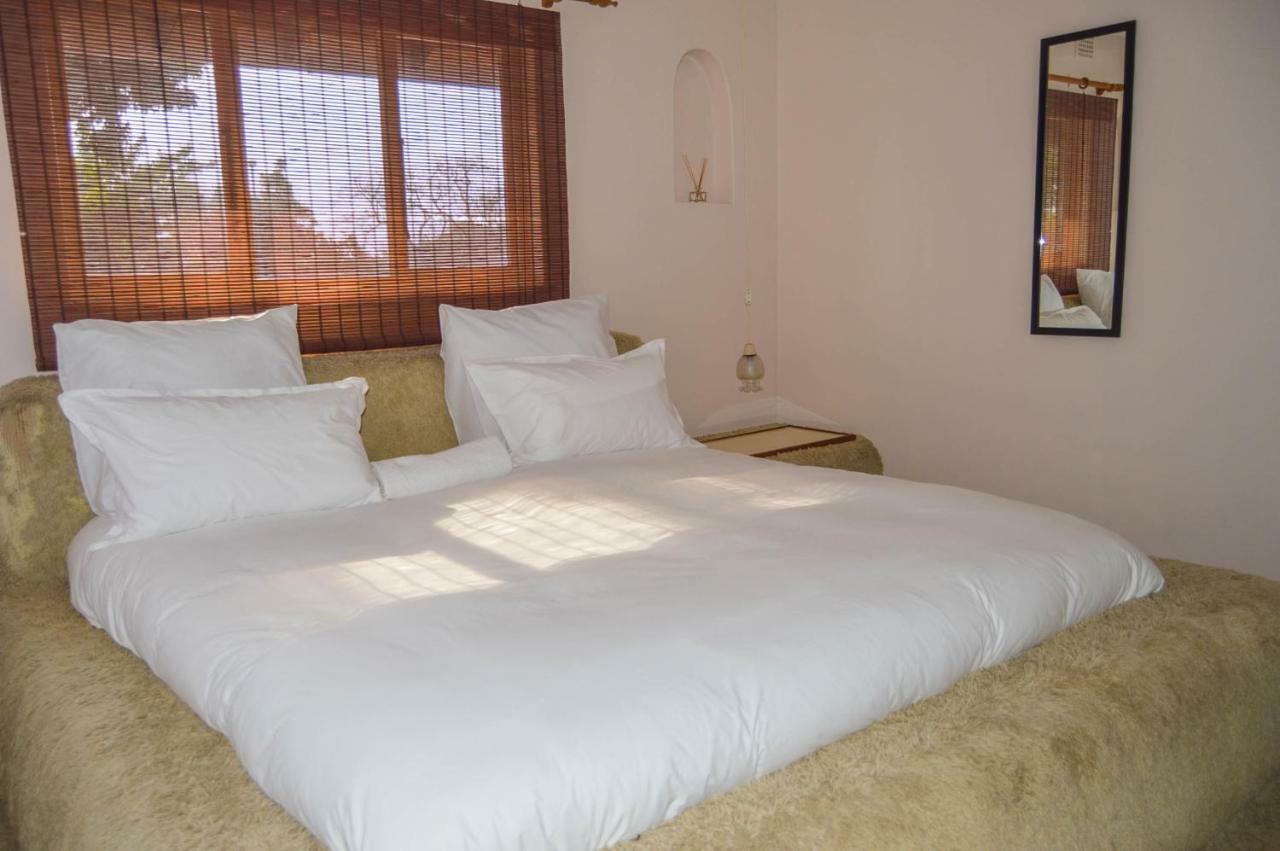 Emangunini Guest House Richards Bay Exterior photo